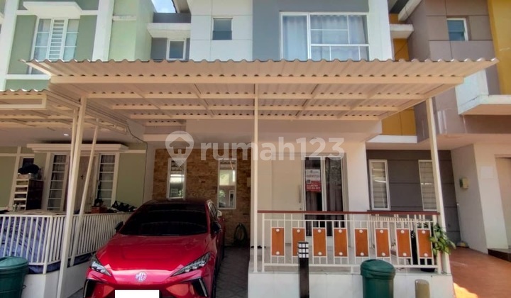 House for rent, ready to occupy in Malibu Gading Serpong.