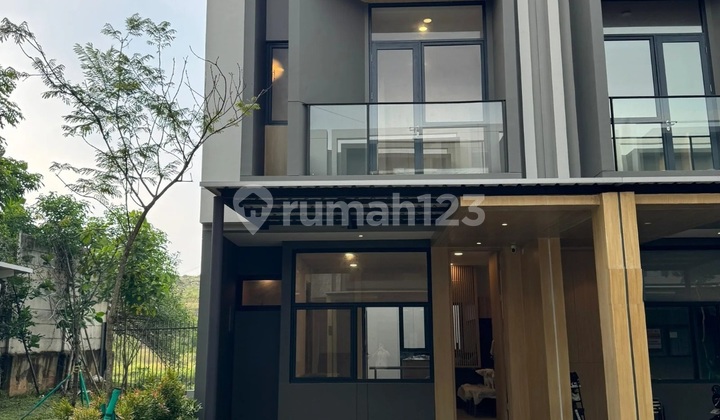 For Sale Ready-to-Occupy House in Tanakayu BSD City