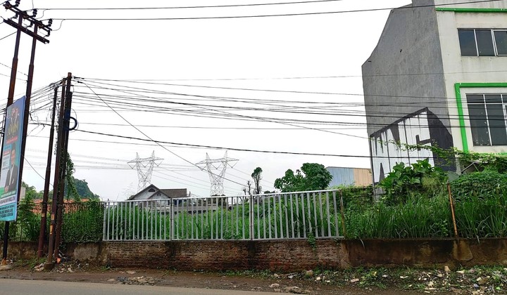 For Sale, Land with Super Strategic Location in Curug Bitung