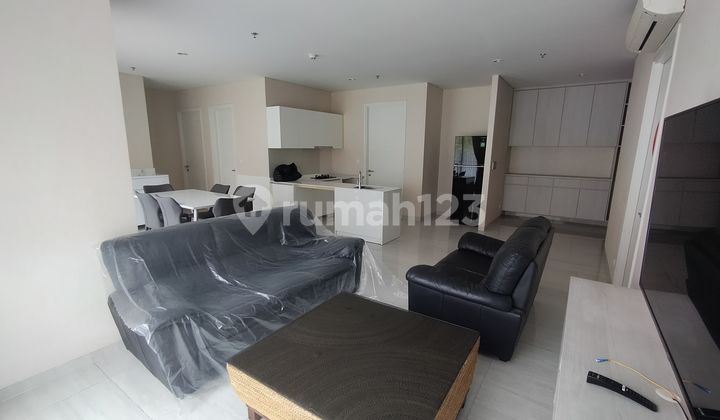 Disewakan Lloyd Alam Sutera siap huni Disewakan Lloyd Alam Sutera siap huni