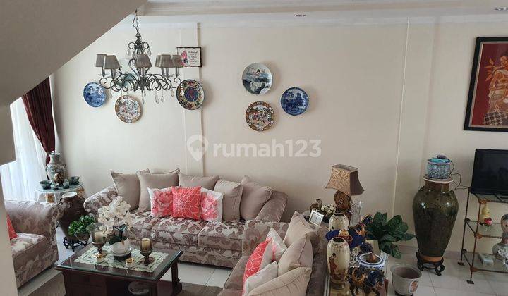 Dijual Rumah Siap Huni di Discovery Bintaro 2