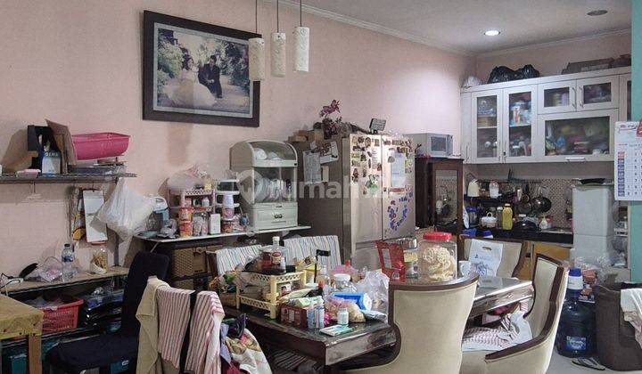 Dijual Rumah di Villa Melati Mas 2