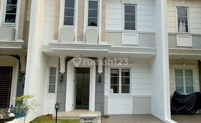 Dijual Rumah di Vanya Park, Cluster Azura Bsd City 2