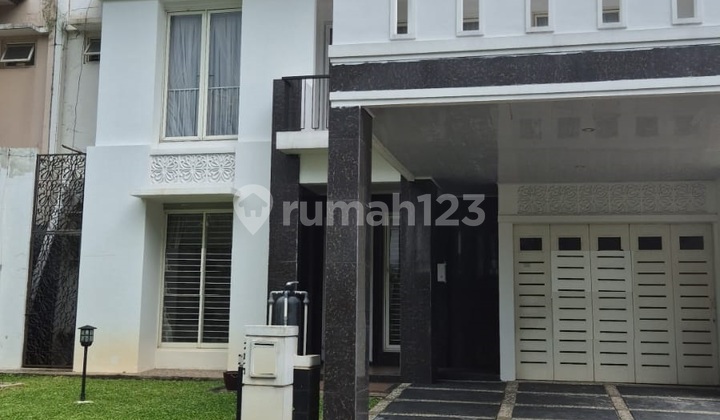 Disewakan Rumah di Cluster Alba Alam Sutera Disewakan Rumah di Cluster Alba Alam Sutera