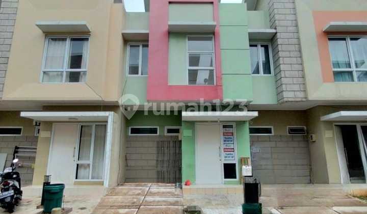 For Quick Sale: House in Arcadia Village, Gading Serpong