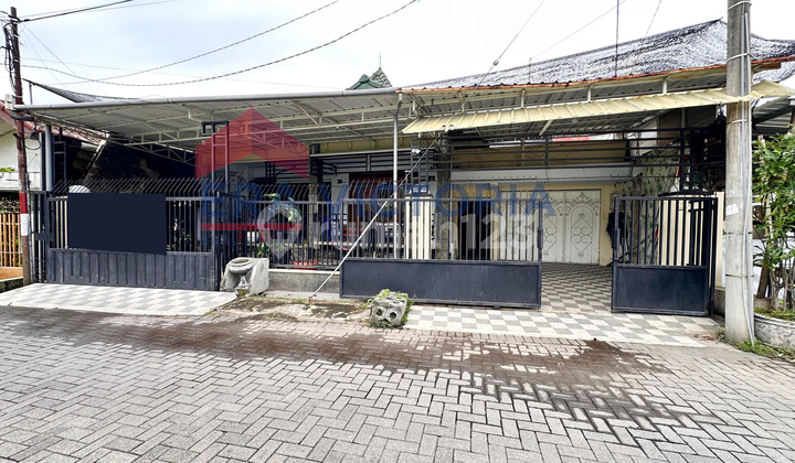 Rumah Jual dengan Bangunan Kos 11 Kamar Dekat Kampus Abm & Widyagama 1