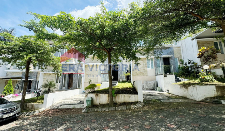 Rumah Elite Full Furnish Dekat Tol & Pusat Kota Lokasi Premium 2