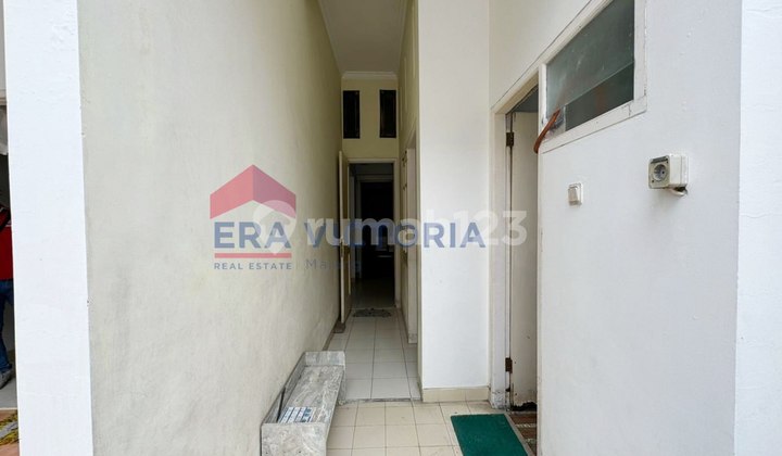 Rumah Asri dengan Keamanan 24 Jam dan Fasilitas Lengkap di Sawojajar 2