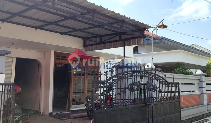 Rumah SHM Ngasem, Kediri Posisi Hook Ada Backyard Rumah SHM Ngasem, Kediri Posisi Hook Ada Backyard