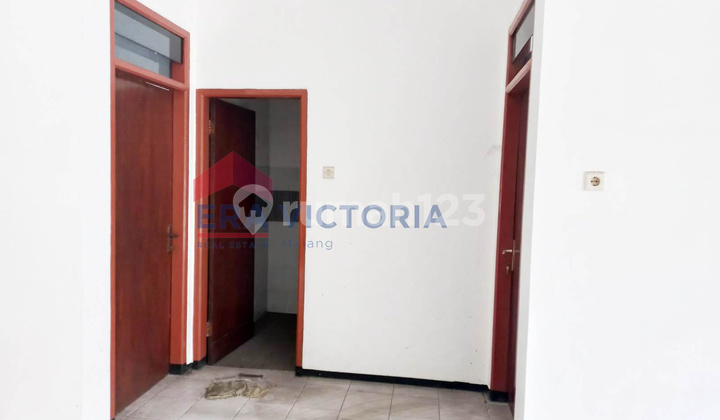 Rumah Siap Huni di Sulfat, Dekat Pusat Bisnis dan Kuliner! Bonus Gudang 2