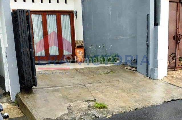 Rumah Villa Di Jalan Abdul Jalil Kota Batu Kondisi Bagus Terawat 2