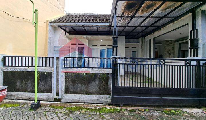 Rumah Dalam Perumahan Sulfat Garden Blimbing 1