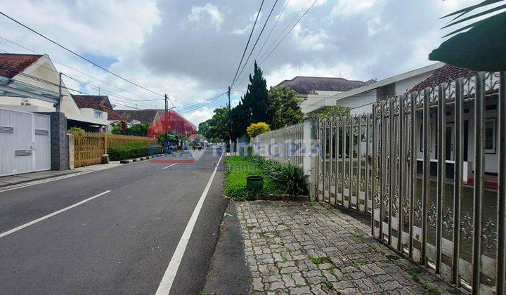 Rumah Gunung Gunung Klojen Dekat Kawi Dan Semeru Ada 15 Kamar 2