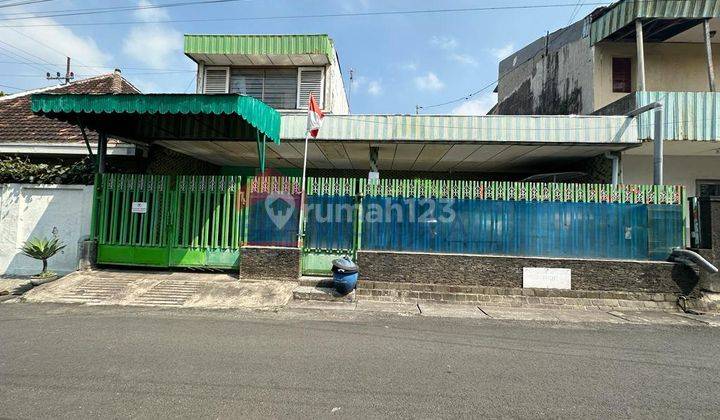 Dijual Rumah Klasik Tengah Kota Malang Kawasan Kaliurang Lowokwaru 1