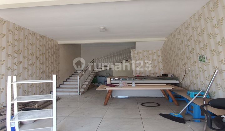 Shop House, Kenarok Street, Singosari, Malang 2