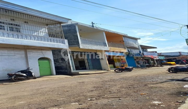 Shop House, Kenarok Street, Singosari, Malang 1