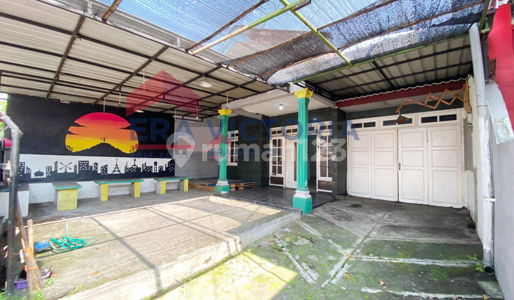 Pinggir Jalan Besar Dekat Kampus UM Rumah Ideal untuk Usaha atau Kantor Pinggir Jalan Besar Dekat Kampus UM Rumah Ideal untuk Usaha atau Kantor