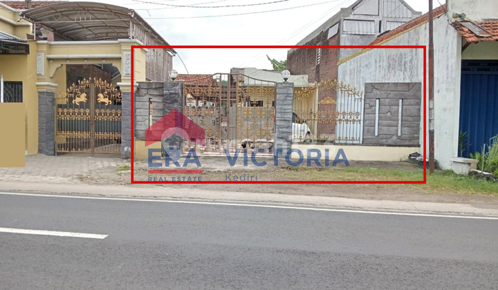 Jual Rumah Pinggir Jalan di Mojo Kediri Ada Sisa Lahan 1