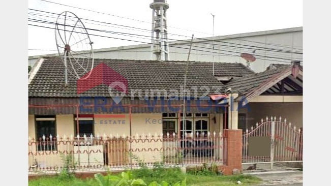 Rumah Dalam Perumahan Dekat Jalan Utama Jongbiru Kab Kediri