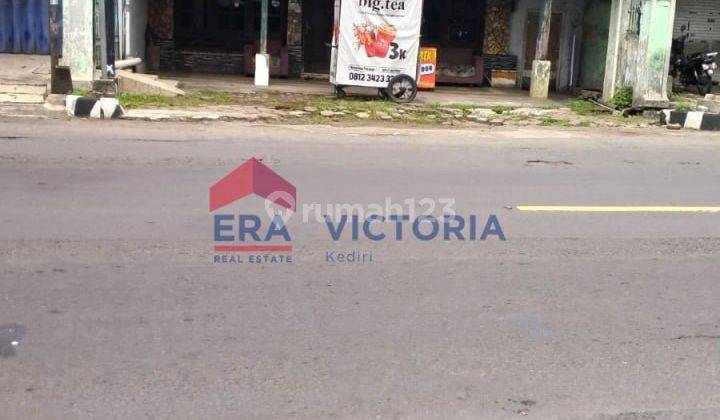 Rumah Lokasi Strategis Mojoroto Akses Transportasi Mudah di Jangkau  1