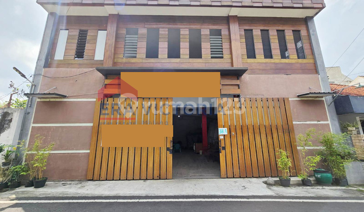 Rumah Lokasi Bisnis Akses Mudah, Dekat Minimarket & Exit Tol