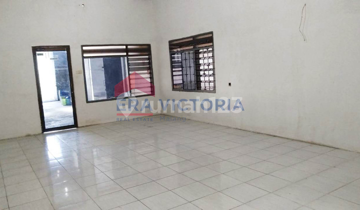 Gudang Sewa Dekat Perempatan Singosari, Akses Truk Luas & Strategis Gudang Sewa Dekat Perempatan Singosari, Akses Truk Luas & Strategis