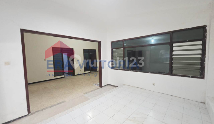 Strategic Warehouse in Blimbing Area, Business Access for Fuso Trucks, Suitable for Business & Investment