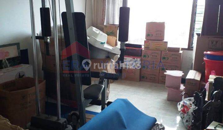 Hunian Nyaman di Tengah Kota Cocok untuk Keluarga atau Usaha 2