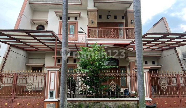 Rumah Strategis di Cluster Golf Araya Fasilitas Lengkap & Lokasi Bagus