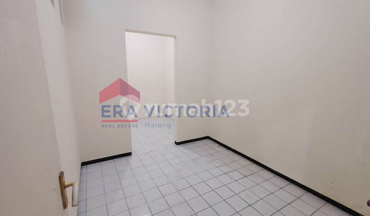 Rumaharaya Malang Terawat, Jalan Lebar Dekat Plaza Araya & Binus 2