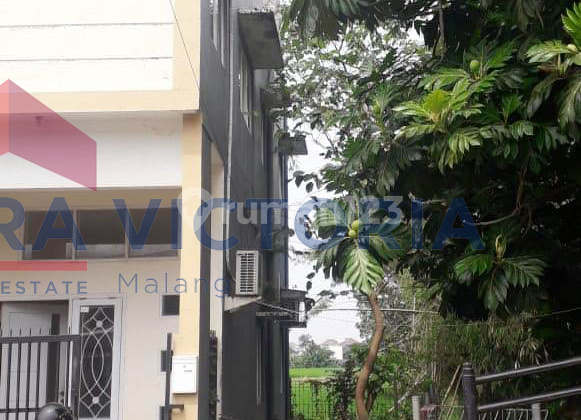 Hunian Nyaman untuk Keluarga Muda, 10 Menit ke Pusat Kota 2