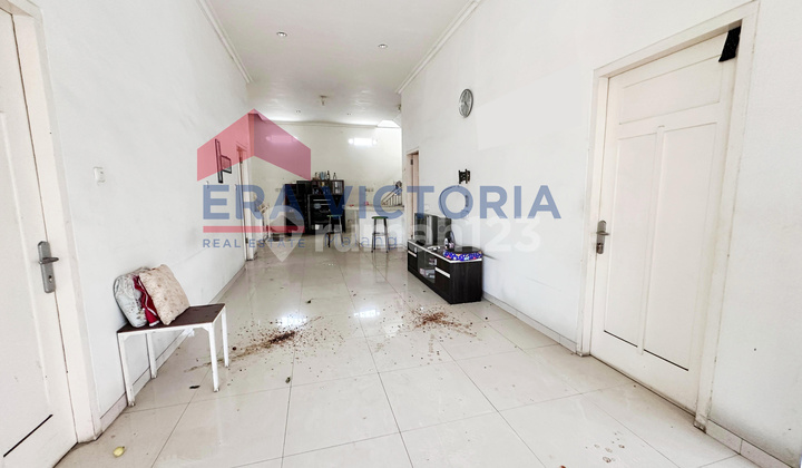 Rumah Poros Jalan Pakis 5 Menit ke Tol, Dekat Wisata & Terminal 2