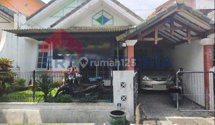 Dijual Rumah Minimalis Perum Favorit Griya Shanta Selangkah Ke Kampus Brawijaya 1