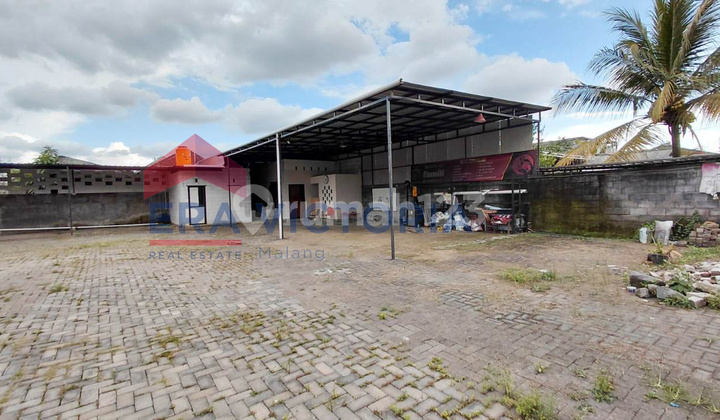 Leased Land Suitable for Business & Culinary in One Gate System Housing Near Singosari Toll Road Leased Land Suitable for Business & Culinary in One Gate System Housing Near Singosari Toll Road