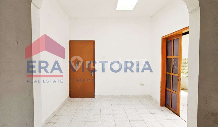 Promising Investment in Kuta: Strategic House Suitable for Boarding & Guest House