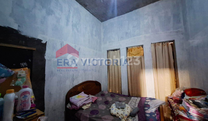 Ready-to-Live 2-Story House Near Malang-Kepanjen Highway, Strategic & Comfortable Location