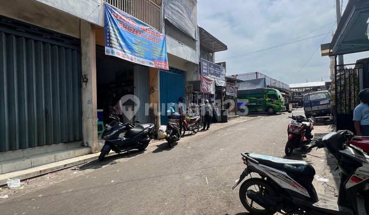 2-Storey Shophouse on Ken Arok Street, Singosari, Malang 2