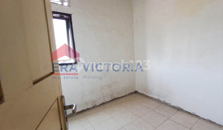 Strategic Shop House for Sale in Purwosari Near Pt Mayora & Smkn 1 2
