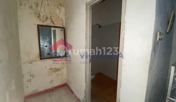 House in the Heart of Kediri City Near Public Facilities 2