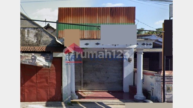 Shop House + Well-Maintained House for Sale on Tepus Kediri Provincial Road. Shop House + Well-Maintained House for Sale on Tepus Kediri Provincial Road.