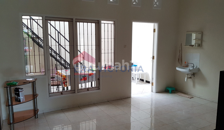 Ready-to-Occupy Elite Residence Dieng Palace Furnished, Complete Facilities