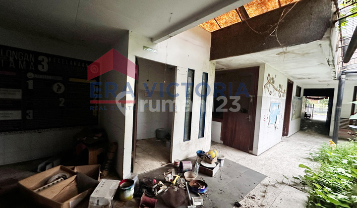 Ruang Usaha Lokasi Strategis Kawasan Ramai Cocok untuk Segala Usaha 