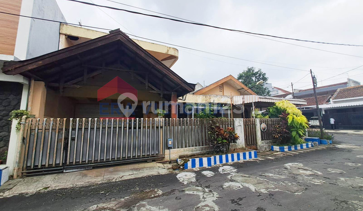 Rumah Strategis Deket Kampus Unmer & UM Cocok untuk Rumah Kos