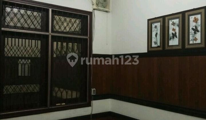 Disewakan Rumah Taman Darmo Indah Barat 2