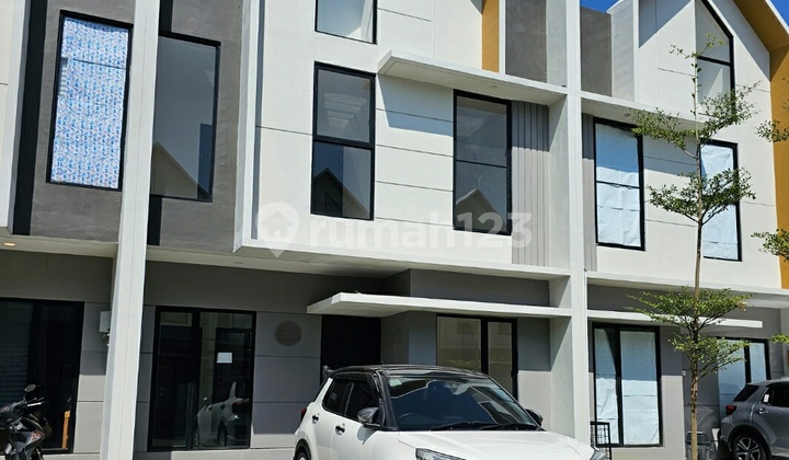 Dijual Rumah Eastern Park Sukolilo SHM