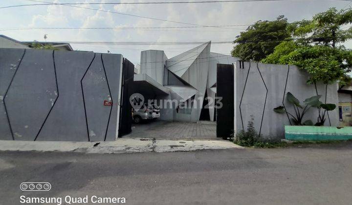 RUMAH KONSEP VILLA MODERN KOTA YOGYAKARTA Full Furnished 3