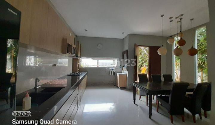 RUMAH KONSEP VILLA MODERN KOTA YOGYAKARTA Full Furnished 6