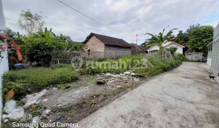 Tanah di Tegal Tirto Berbah Sleman SHM Dijual  4