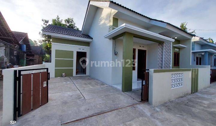 Rumah Minimalis  di Tegaltirto Berbah Sleman Siap Huni  15