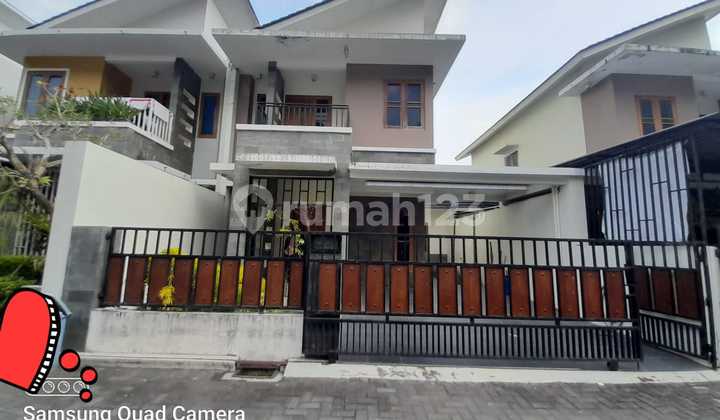 Rumah 2 Lantai Mewah di Utara Jogia Bay Wedomartani SD Model 17